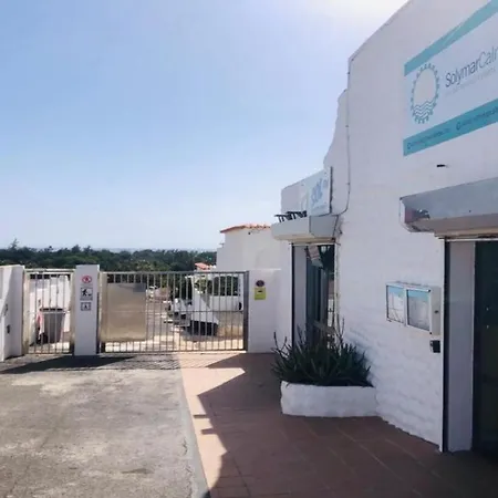Taurus In Solymarcalma Apartment